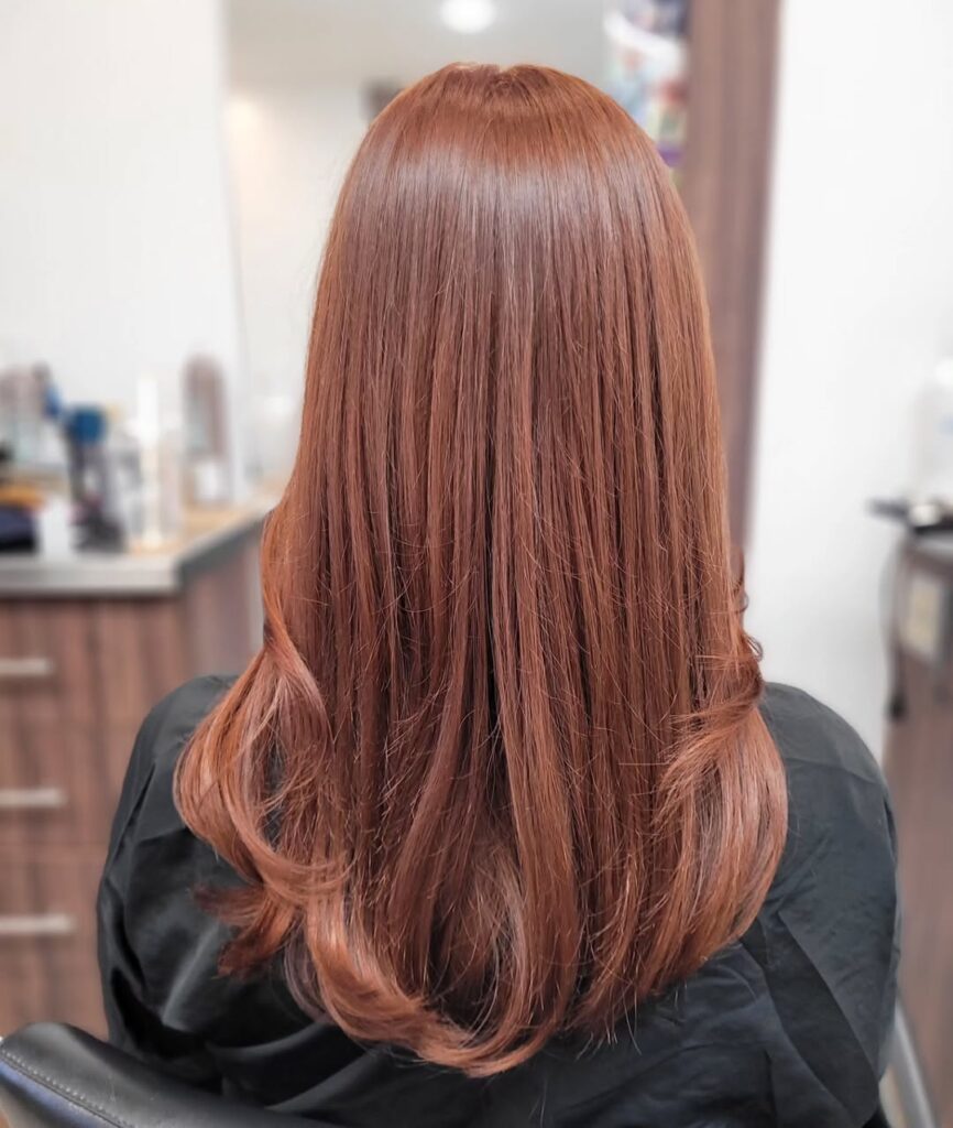 13 Auburn Hair Color Ideas That Will Make You Want to Book a Salon Appointment Immediately 4 Copper Auburn Glow
