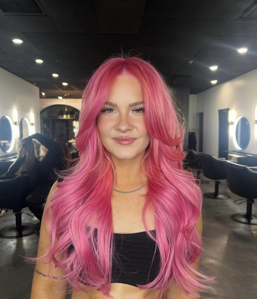 13 Edgy Hair Color Ideas That Instantly Upgrade Your Look (No Boring Hair Allowed) 12 Hot Pink Hair
