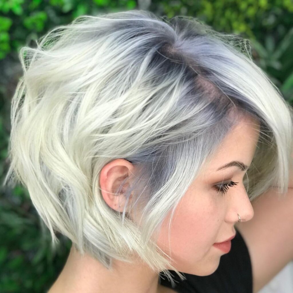 13 Edgy Hair Color Ideas That Instantly Upgrade Your Look (No Boring Hair Allowed) 10 Platinum Blonde with Dark Roots