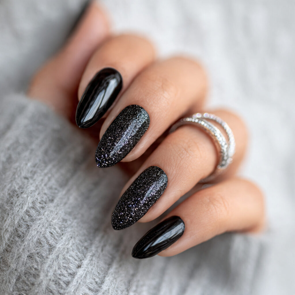 Short Black Nails with Glitter