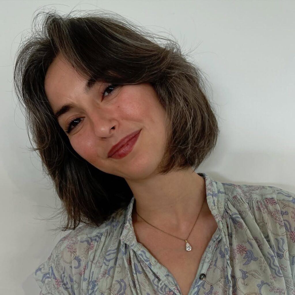 15 Effortless Spring Haircut Ideas 2026 That Instantly Fix Boring, Lifeless Hair 2 The Butterfly Bob