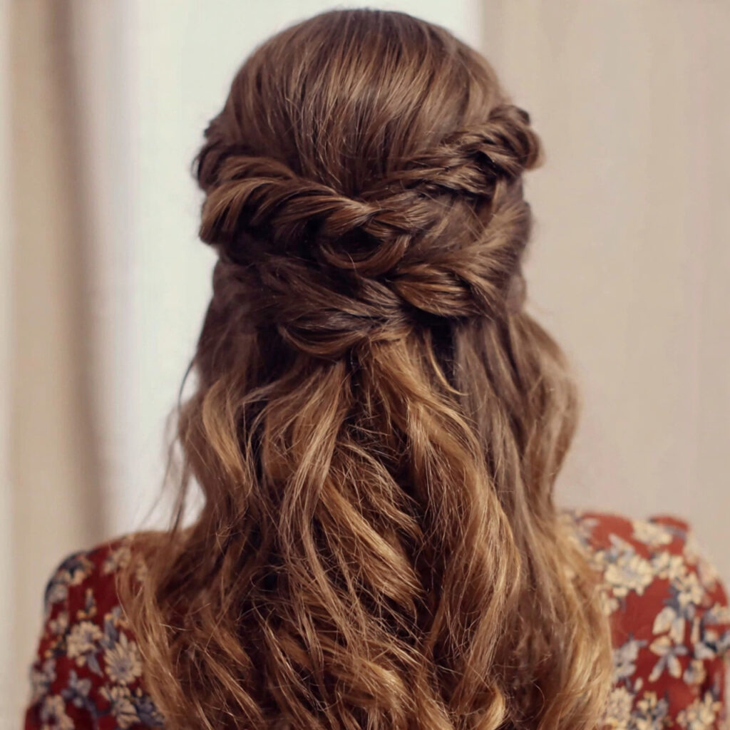 15 Simple Hairstyles Ideas You’ll Want to Try Tomorrow (Because Looking Cute Shouldn’t Be Complicated) 4 half up half down twist with simple hairstyles