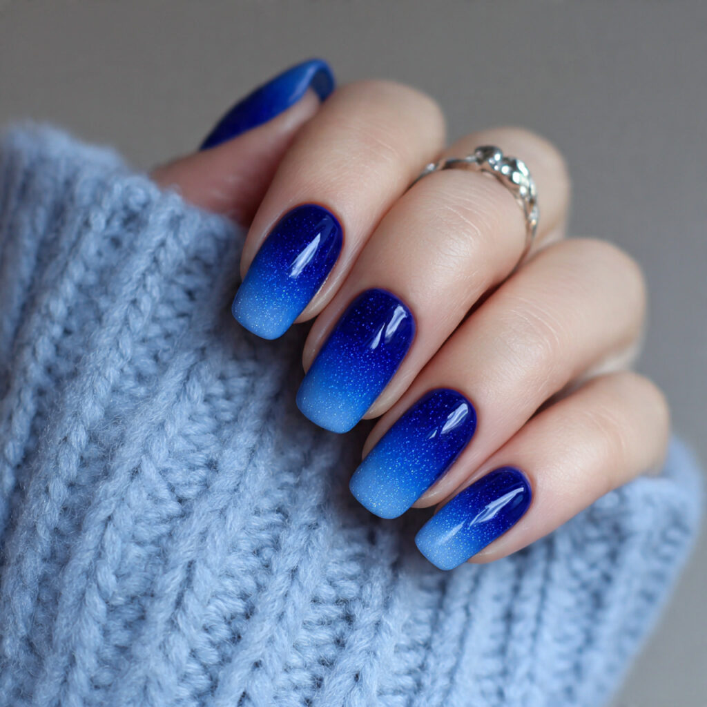 15 Royal Blue Nails That Instantly Elevate Your Style (And Yes, You Can Totally Wear Them Tomorrow) 8 royal blue ombre nails