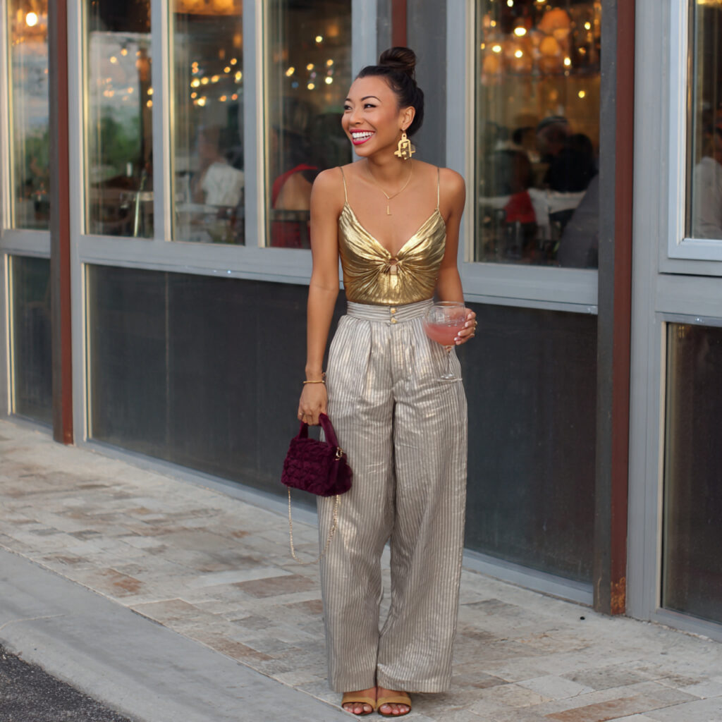 12 Girls Night Out Outfit Ideas That Will Instantly Make You the Best-Dressed in the Group 11 wide leg pants fitted bodysuit for girls night out