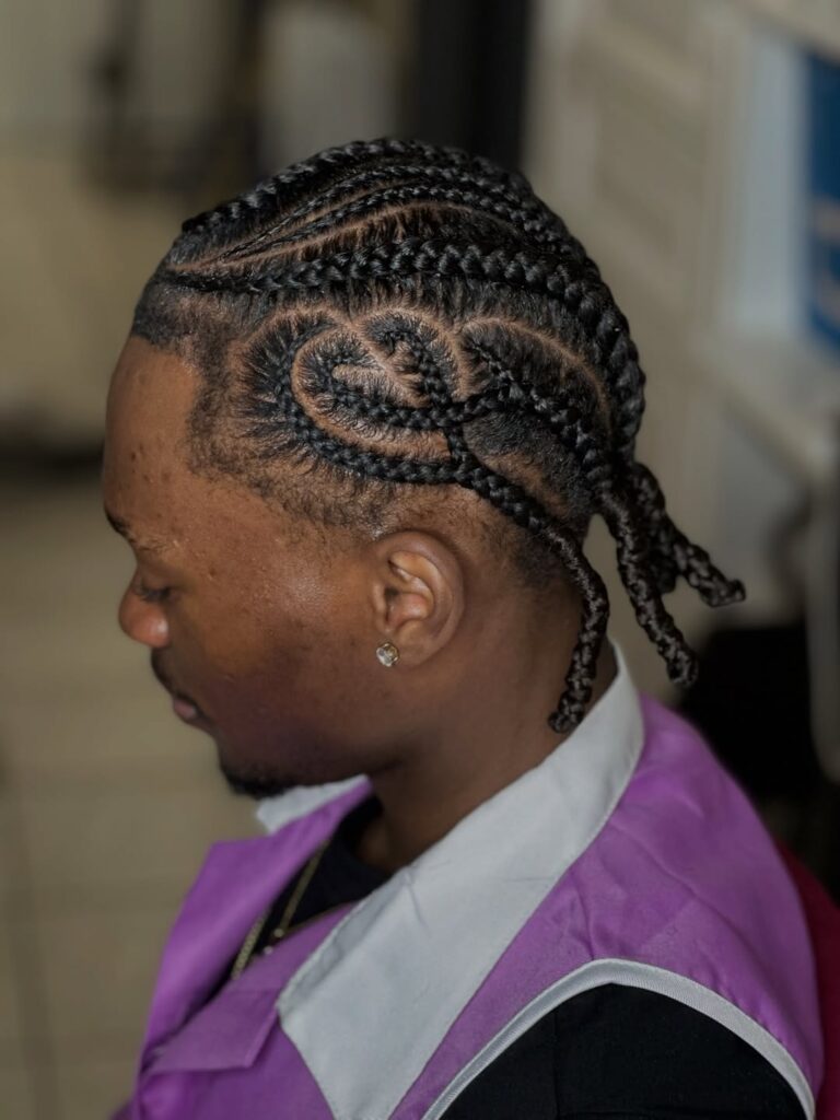 16 Protective Hairstyles for Natural Hair That Will Elevate Your Look – Effortlessly Chic! 6 The Natural Bantu Knots