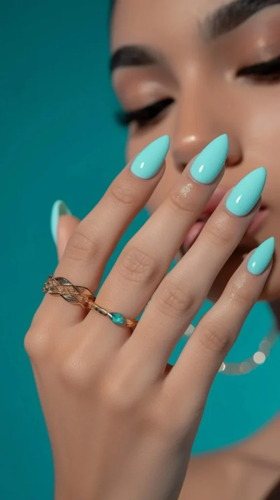 16 Tiffany Blue Nails That Look Expensive Without Even Trying 2 Classic Glossy Tiffany Blue Nails