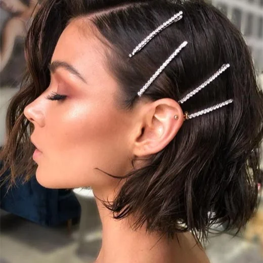 16 Cute Short Hair Ideas That Look Effortless, Chic, and Totally Screenshot-Worthy 17 Cute Short Hair With Clips and Accessories