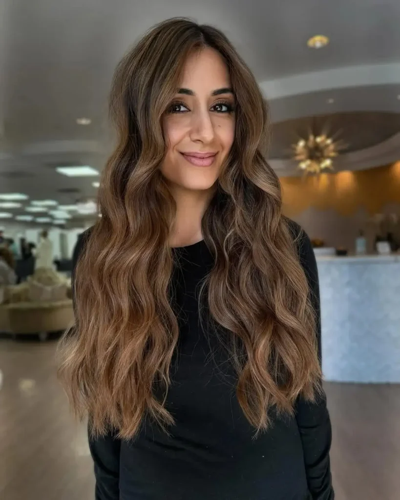 18 Golden Brown Hair Color Ideas That Make Brunette Hair Look Expensive Without Even Trying 19 Golden Brown Brunette Blend