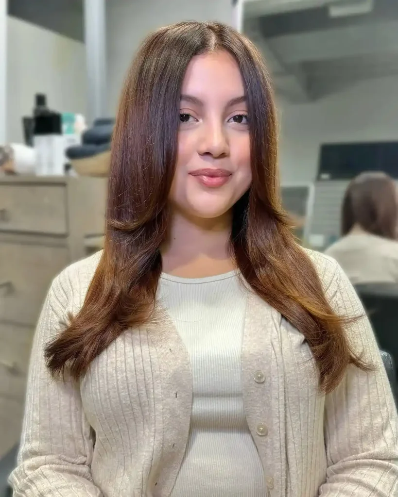 18 Golden Brown Hair Color Ideas That Make Brunette Hair Look Expensive Without Even Trying 11 Golden Brown Ombre