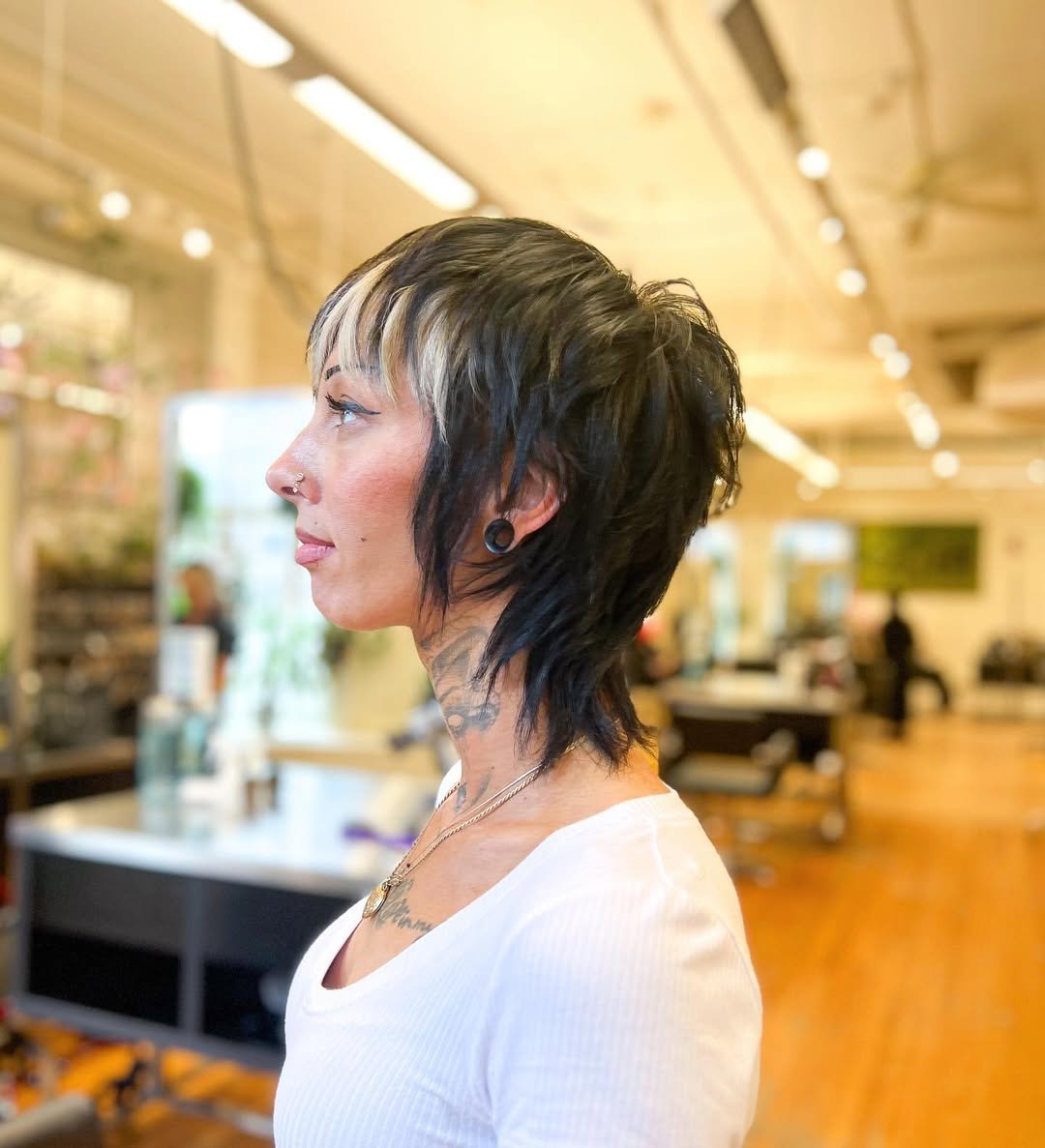 15 Short Hair Wolf Cut Styles That Will Make You Want to Chop It All Off (Trust Me, It’s Worth It) 1 Short Hair Wolf Cut Styles