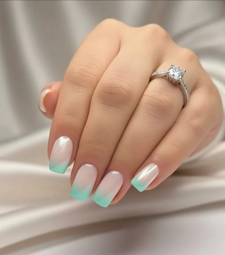 16 Tiffany Blue Nails That Look Expensive Without Even Trying 9 Tiffany Blue Ombre Nails