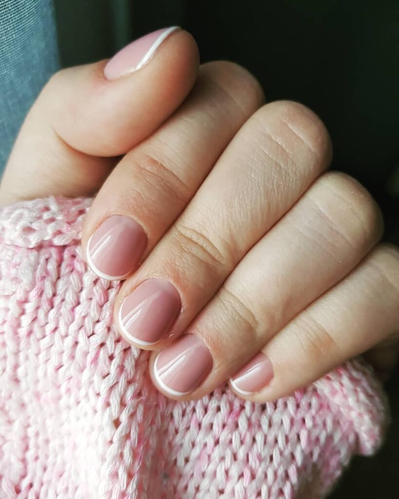 17 Very Short Nails That Prove Tiny Tips Are Totally Having a Moment 1 Very Short Nails