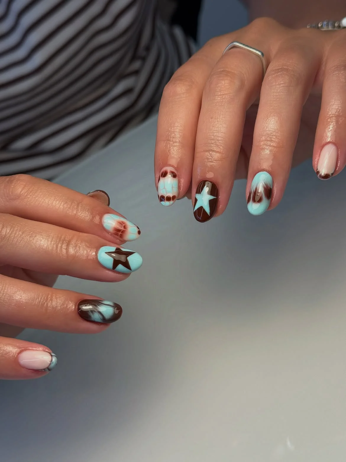 18 Blue & Brown Nails Ideas That Are About to Break the Internet (Soft Glam Meets Cozy Chic Energy) 17 Blue & Brown Nails Ideas
