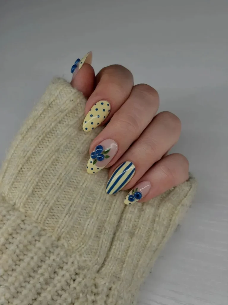 17 Blueberry Nails That Look Sweet, Fresh, and Low-Key Expensive 36 Blueberry Nails