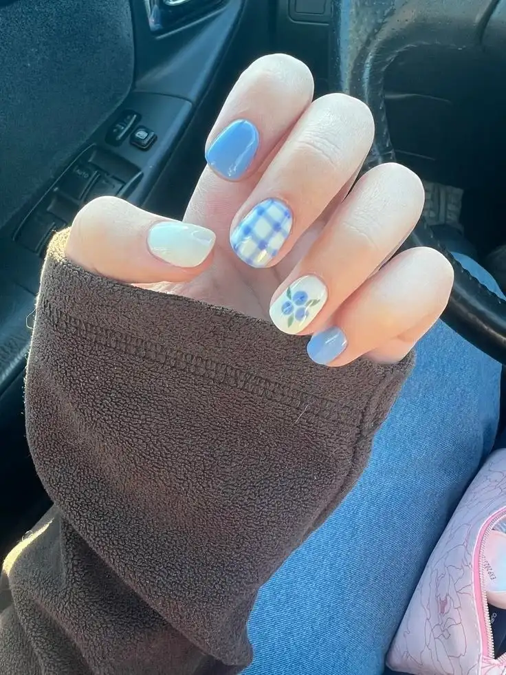 17 Blueberry Nails That Look Sweet, Fresh, and Low-Key Expensive 9 Blueberry Short Nails