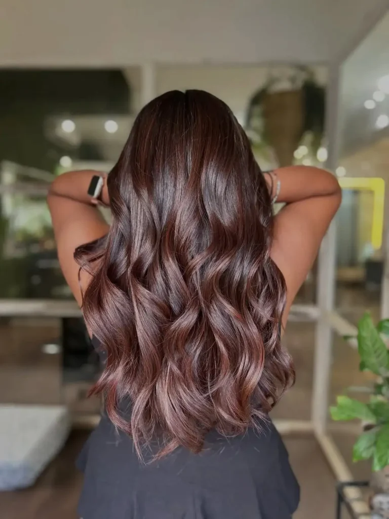 16 Brown Hair Color Ideas That Look Expensive Without Trying Too Hard 15 Mahogany Brown