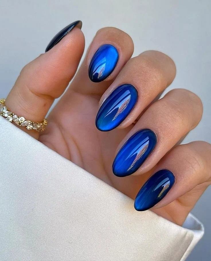Midnight Ocean Blue Cat Eye Nails