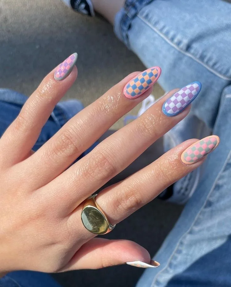 17 Pink and Blue Nails That Are Giving Soft Girl, Barbiecore & Mermaid Energy 15 Pink and Blue Checkerboard Nails