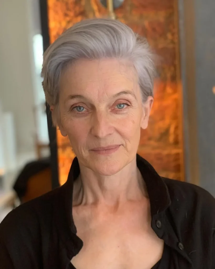 17 Short Grey Hair Ideas That Look Chic, Fresh, and Way Too Cool to Ignore 64 Short Grey Hair Ideas