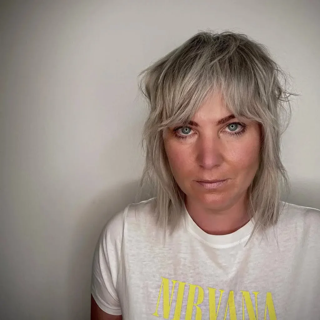 17 Short Grey Hair Ideas That Look Chic, Fresh, and Way Too Cool to Ignore 5 Short Grey Shag