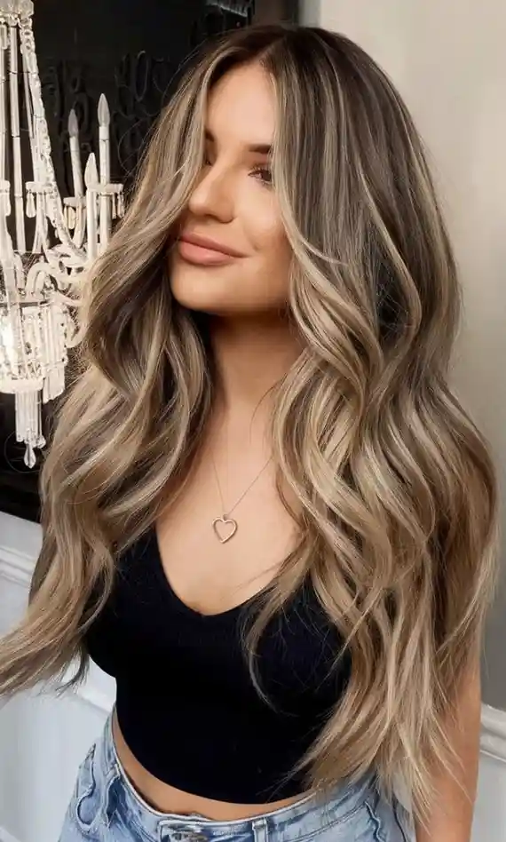 16 Blonde and Brown Hair Color Ideas That Look Expensive Without Trying Too Hard 8 Beige Blonde Highlights on Light Brown Hair