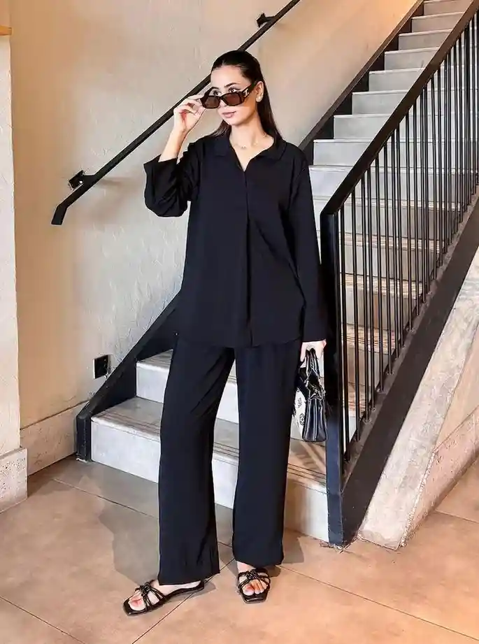 17 Black Outfit Ideas That Make You Look Effortlessly Expensive 16 Black Co Ord Set