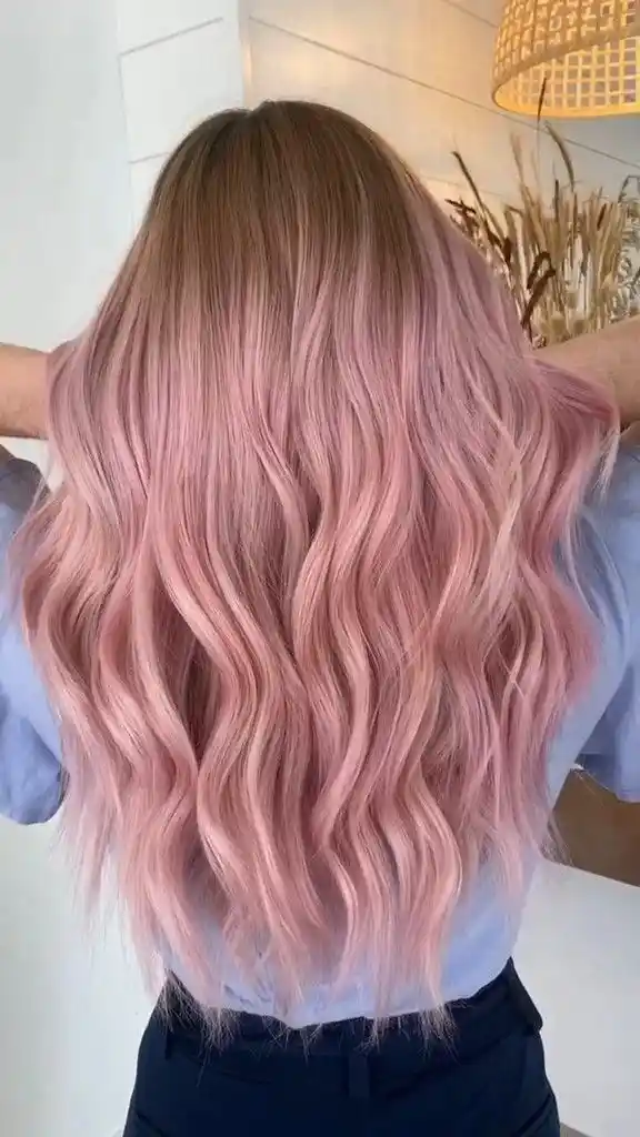 20 Pink Hair Color Ideas That Look So Cute, Your Camera Roll Won’t Survive 13 Cotton Candy Pink Hair