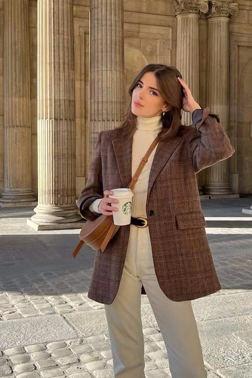 From Crisp Days to Cold Nights: 14 Fall Winter Outfits That Make Layering Look Easy 27 From Crisp Days to Cold Nights: 14 Fall Winter Outfits That Make Layering Look Easy