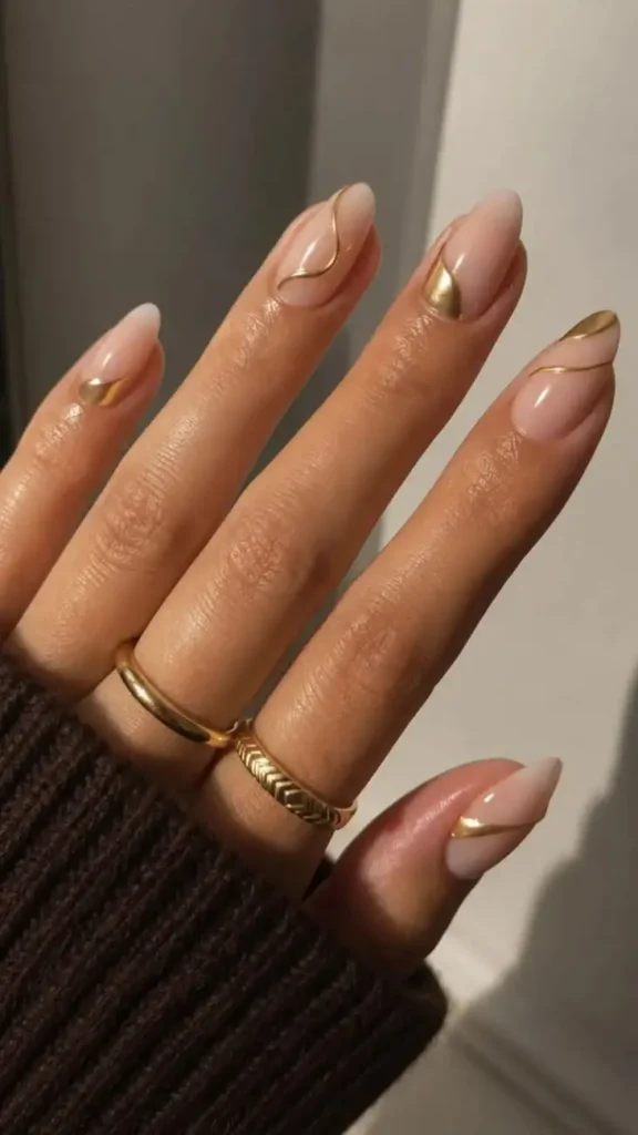 16 Classy Almond Nails That Make Every Outfit Look Expensive (Your New Everyday Nail Obsession) 14 Gold Detail Almond Nails