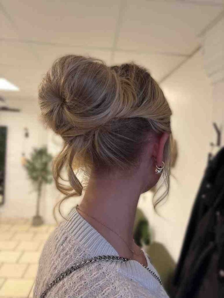 Messy Bun