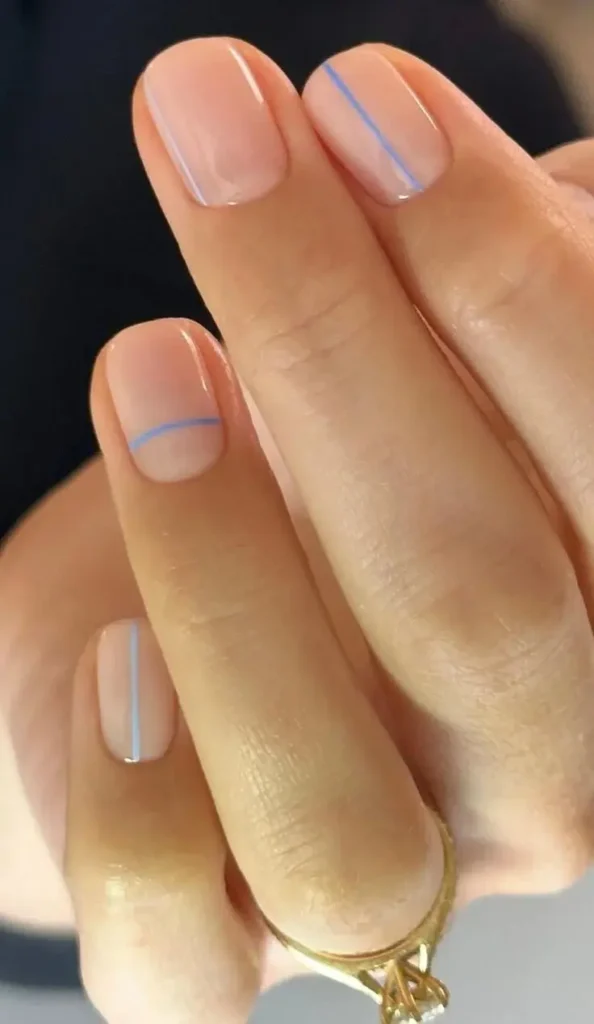 18 Really Short Nails Ideas That Prove Tiny Manicures Can Still Slay 15 Minimal Line Art Nails