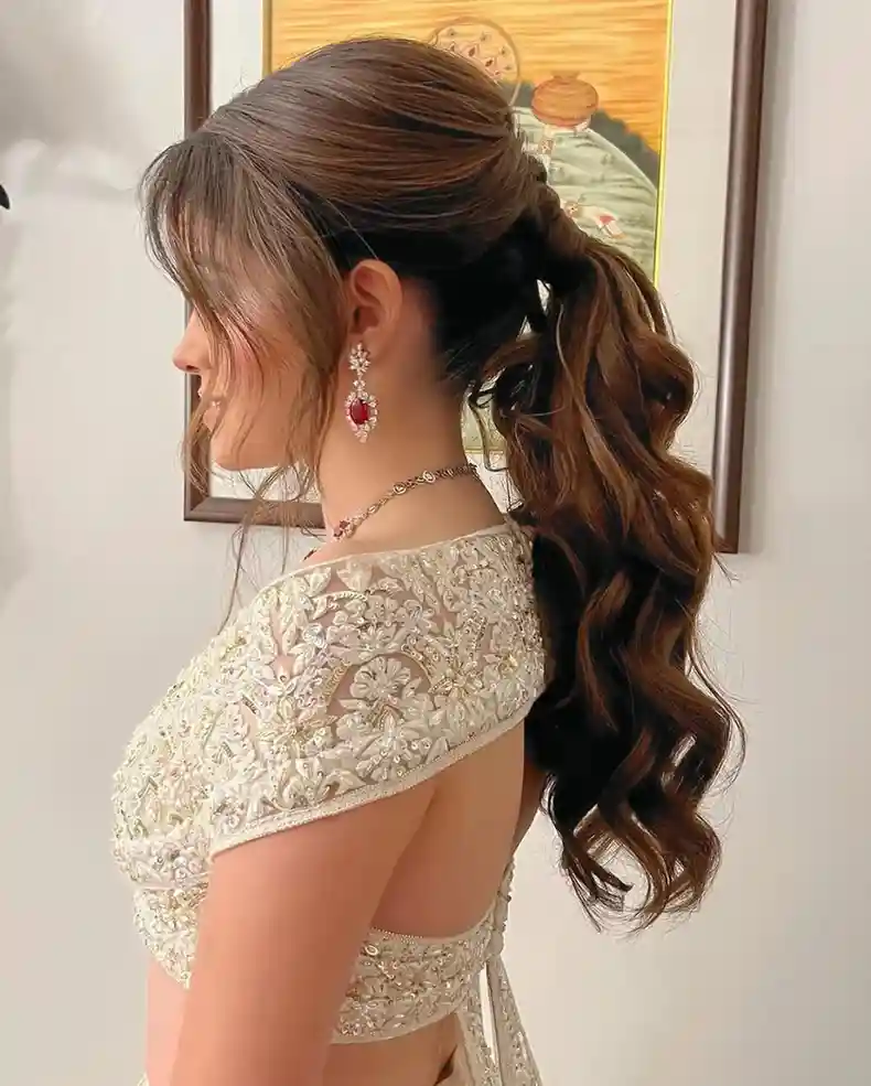 13 Ponytail Hairstyles That Instantly Upgrade Your Look (Yes, Even Your “Lazy Hair Day”) 11 Ponytail with Bangs
