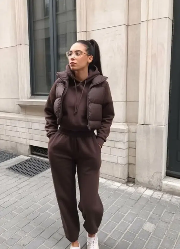 Cute, Cozy, and Easy: 15 Cute Fall Outfits You’ll Want on Repeat 12 Puffer Vest With a Matching Sweat Set