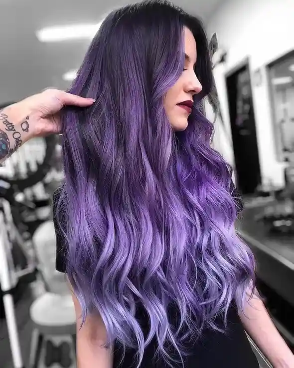 19 Purple Hair Color Ideas That Look Expensive, Cool, and Just a Little Bit Dangerous 5 Purple Ombre Hair