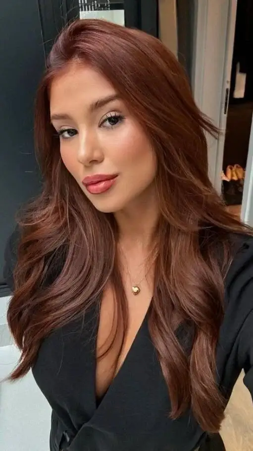 15 Red Brown Hair Color Ideas That Look Expensive, Warm, and Seriously Stunning 9 Rusty Brown