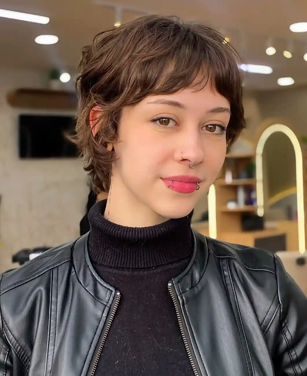 17 Short Pixie Haircuts Ideas That Are So Chic, You’ll Want to Book the Salon Tonight 13 17 Short Pixie Haircuts Ideas That Are So Chic, You’ll Want to Book the Salon Tonight