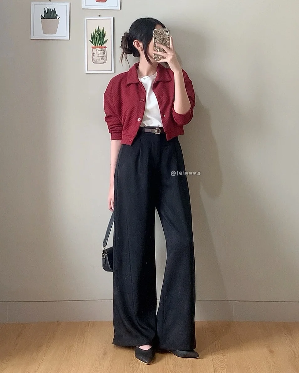 16 Simple Outfit Ideas That Look Effortless, Chic, and Actually Wearable 22 16 Simple Outfit Ideas That Look Effortless, Chic, and Actually Wearable