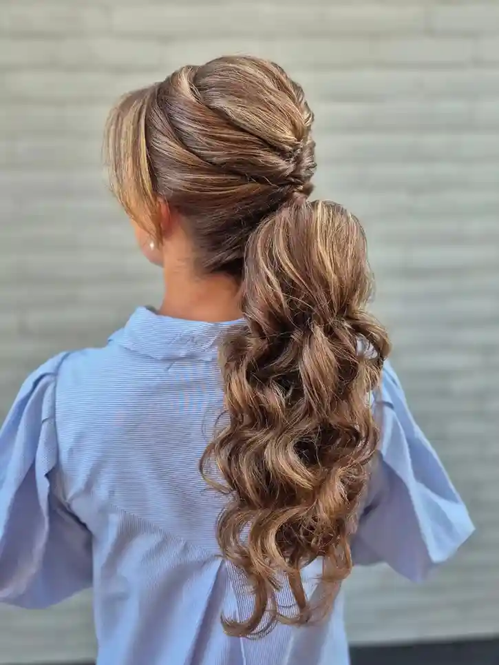 13 Ponytail Hairstyles That Instantly Upgrade Your Look (Yes, Even Your “Lazy Hair Day”) 12 Twisted Ponytail