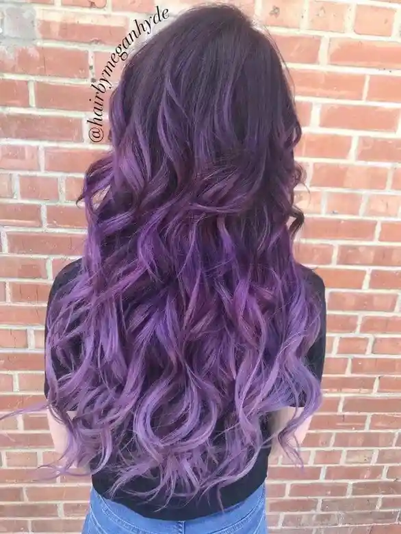 19 Purple Hair Color Ideas That Look Expensive, Cool, and Just a Little Bit Dangerous 4 Violet Balayage