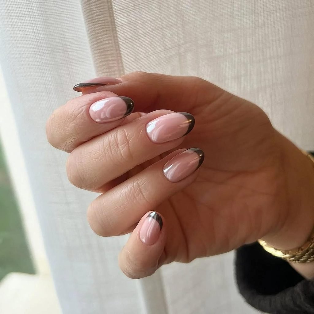 15 Brown Fall Nails Ideas That Create The Perfect Cozy Autumn Manicure 4 Brown French Tip Nails