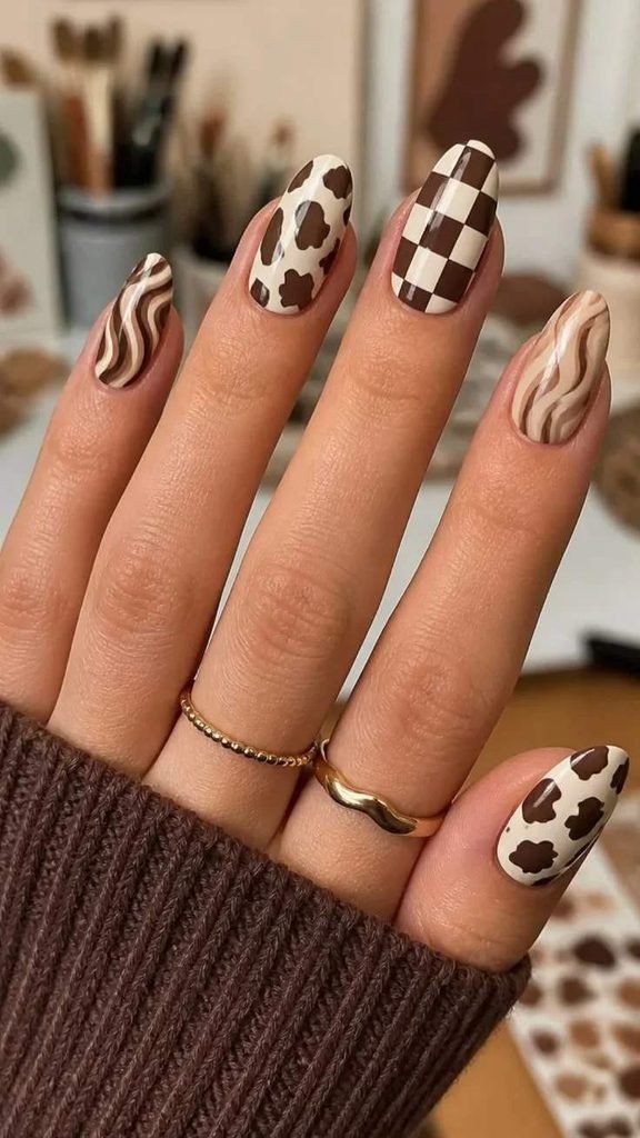 Chocolate And Cream Checkered Nails