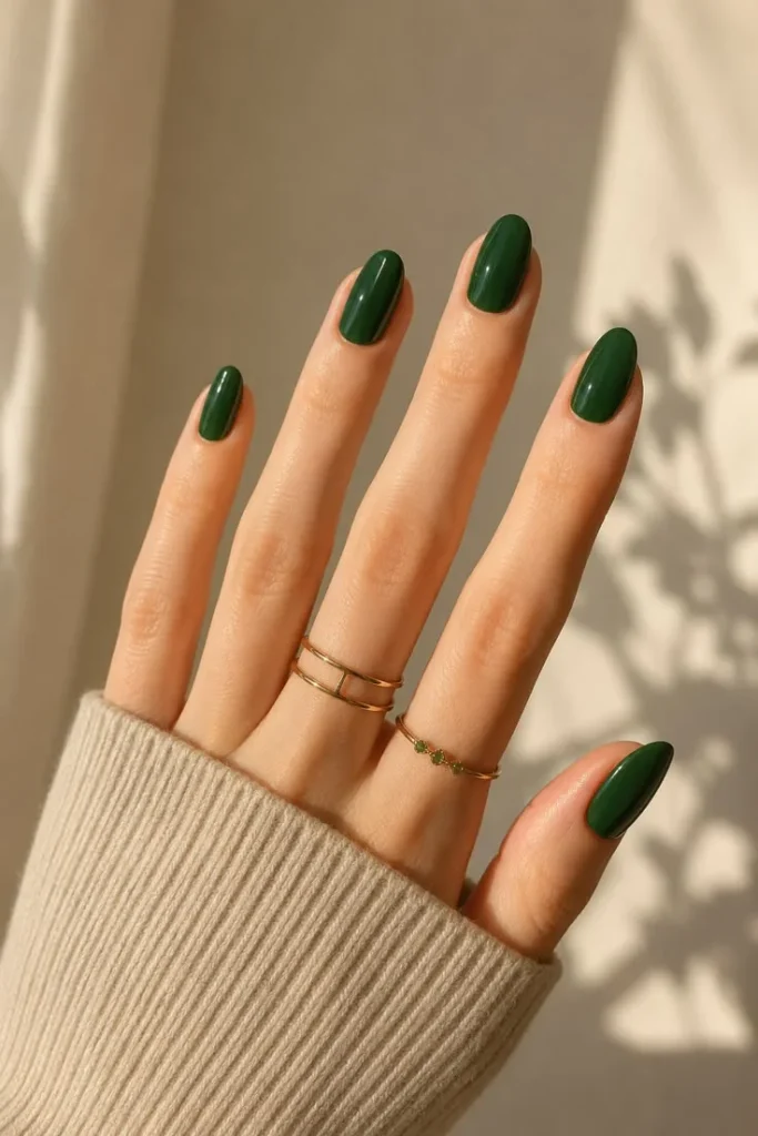 15 Fall Green Nails Ideas That Bring A Fresh Earthy Touch To Your Autumn Style 5 Emerald Green Gel Nails
