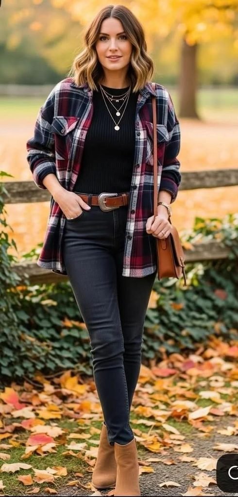 15 Fall Outfits for School That Make Getting Dressed So Much Easier 9 Flannel Jacket With Black Jeans