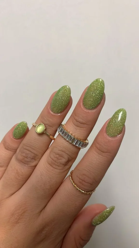 15 Fall Green Nails Ideas That Bring A Fresh Earthy Touch To Your Autumn Style 14 Glitter Green Fall Nails