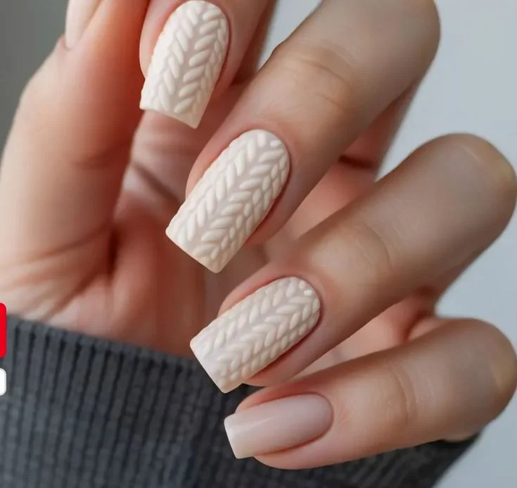 14 Fall Coffin Nails Ideas That Make Your Autumn Manicure Look Trendy And Chic 7 Sweater Texture Coffin Nails