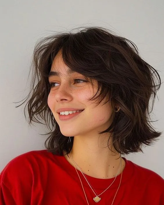 Stop Everything! These 15 Short Brown Hair Trends 2026 Are Taking Over 21 Short Brown Hair