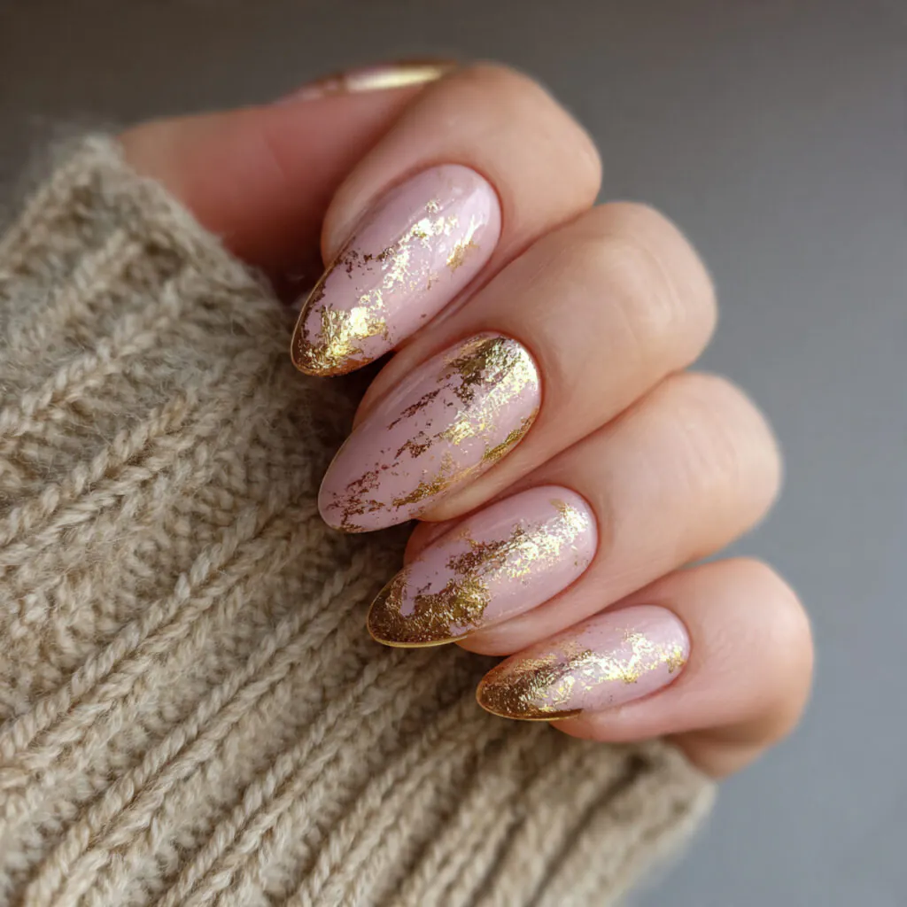 13 Trending Almond Nails That Are Everywhere Right Now (And Honestly… I’m Obsessed) 11 gold accent almond nails
